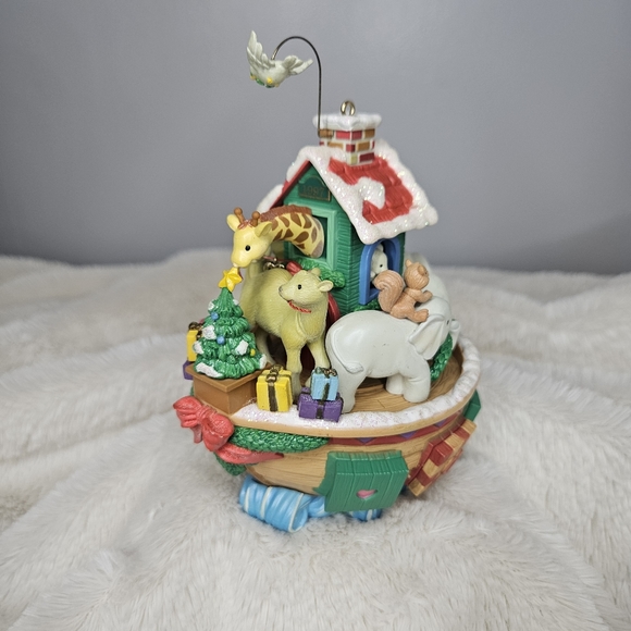 Ornament Lights, Motion & Music "Two by Two" Noahs Ark Heirloom Collection 1997 - Picture 7 of 13